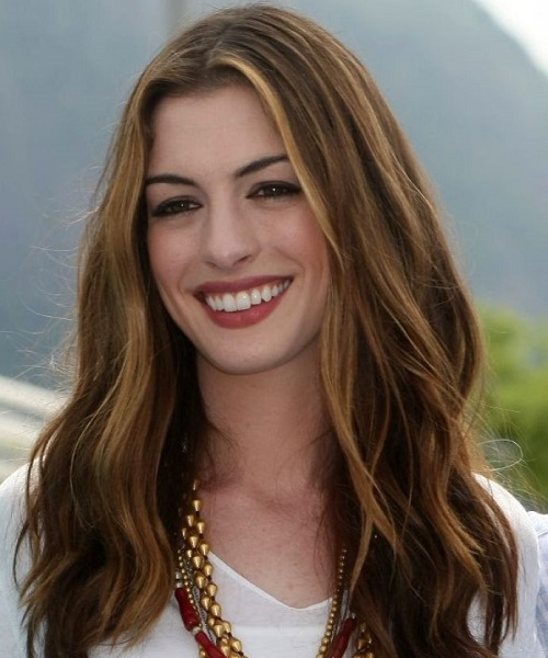 Anne Hathaway Long Blonde-Black Hairstyles