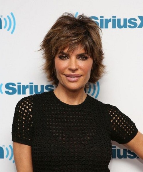 Lisa Rinna Shaggy Hairstyle With Wispy Ends Hairstyles