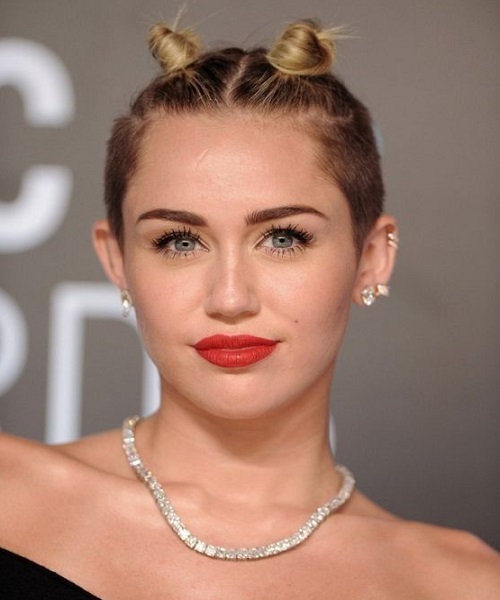 Miley Cyrus Cute Hair Knot Hairstyles