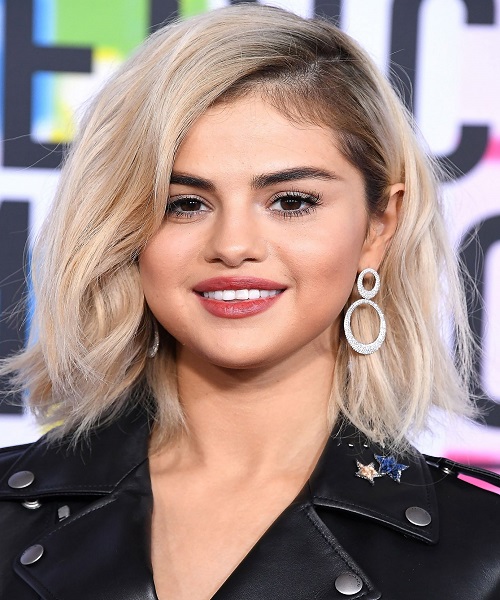 Selena Gomez Platinum Blonde Locks hairstyle