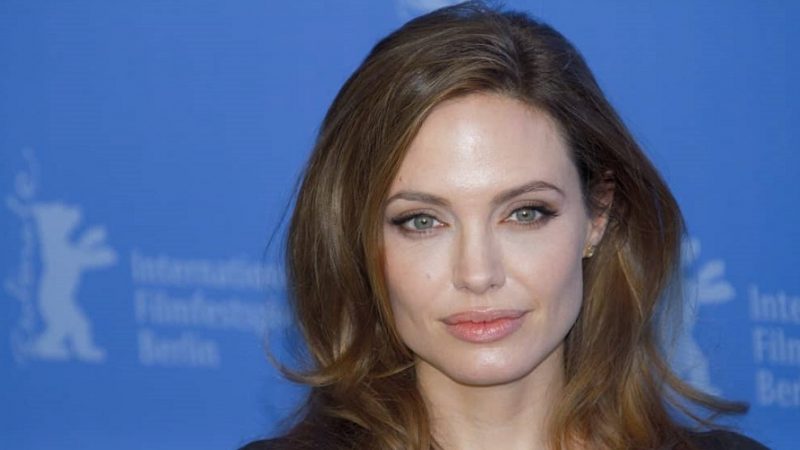 Angelina Jolie Hairstyles