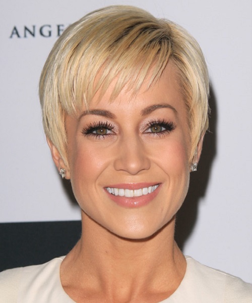 Kellie Pickler Short Straight Hairstyles