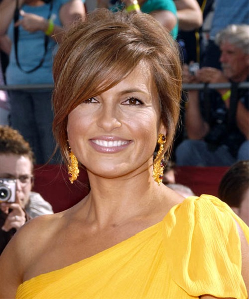 Mariska Hargitay Half Up Hairstyles