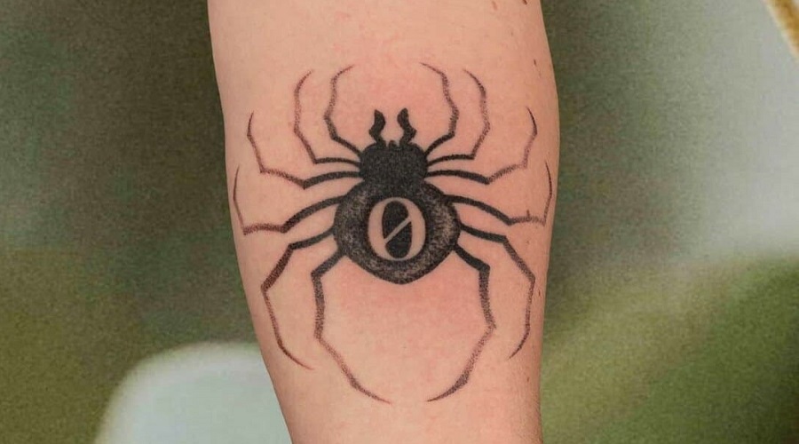 Where Is Feitan’S Spider Tattoo?